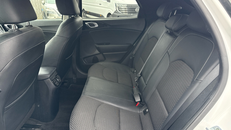 Kia Xceed 1.4T GDi ISG 3 5dr DCT Petrol Hatchback